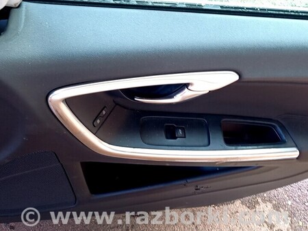 Дверь передняя правая для Volvo V60 Киев Двері передні праві  Volvo V60 2010-2018 31424598