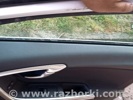 Дверь передняя правая для Volvo V60 Киев Двері передні праві  Volvo V60 2010-2018 31424598