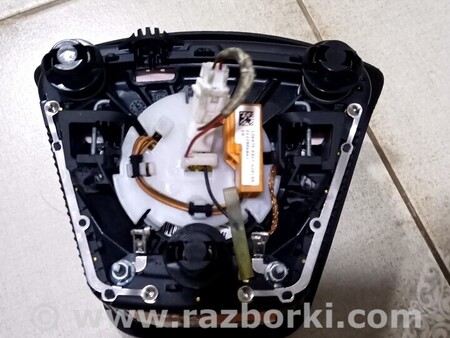 Airbag подушка водителя для Volvo V60 Киев 30721966