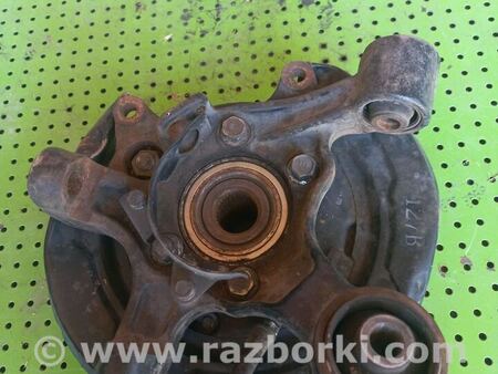 Цапфа задняя правая для Mitsubishi Pajero (06-14) Киев MR992532