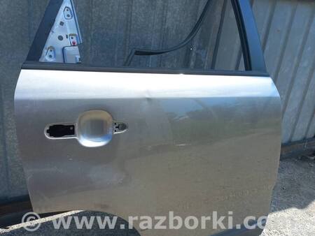 Дверь задняя правая для KIA Sorento XM Киев 770041U510