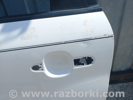 Дверь задняя левая для KIA Sorento XM Киев 770031U510