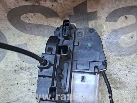 Замок двери передней правой для KIA Ceed Киев 813201H060