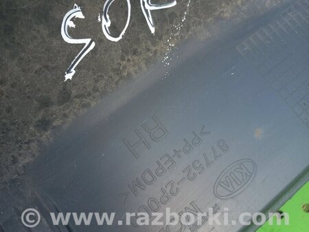 Порог левый для KIA Sorento XM Киев 877522P000