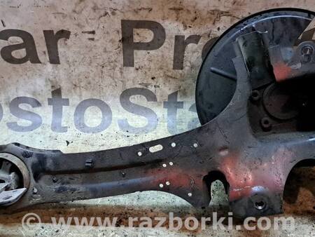 Цапфа задняя правая для Ford C-Max Mk1, Mk2 Киев 1778728