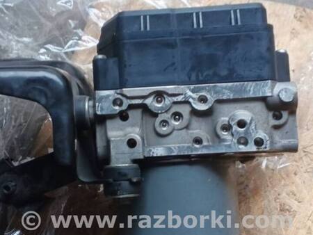 Блок ABS для Toyota RAV-4 (15-18) Киев 44540-42300, 89541-42560