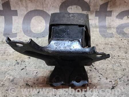 Подушка КПП для Hyundai Tucson (04-10) Киев 218302E400