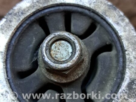 Сайлентблок для Volkswagen Passat B5 (08.1996-02.2005) Киев 8E0501521H