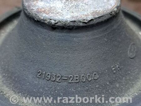 Подушка двигателя нижняя для Hyundai Santa Fe CM (05-12) Київ 219302B000