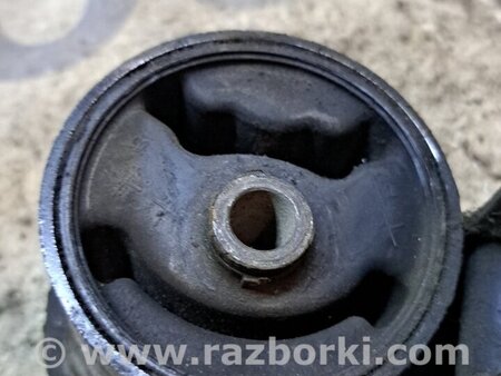 Подушка КПП для Hyundai Accent Київ 2181025010