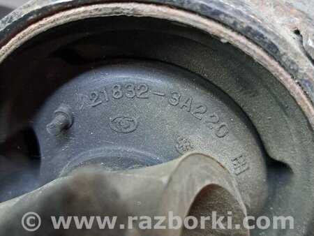 Подушка КПП для Hyundai Trajet (1999-2007) Київ 218303A200