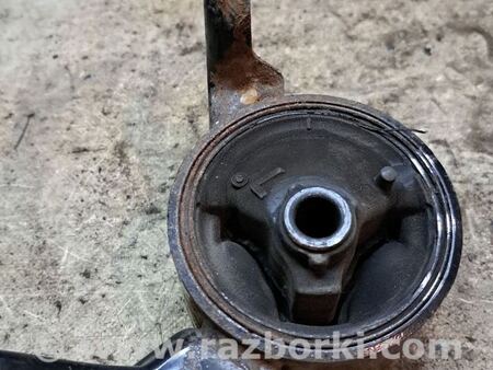 Подушка КПП для Mitsubishi Outlander XL Київ MN101574