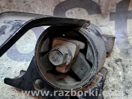 Подушка двигателя для Hyundai Matrix Київ 2181017200