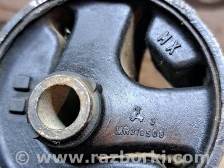 Подушка КПП для Mitsubishi Lancer IX 9 (03-07) Київ MR491557
