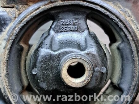 Подушка двигателя для Hyundai Tucson (04-10) Київ 219302E300