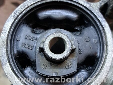 Подушка двигателя для Hyundai Getz Київ 218301C370