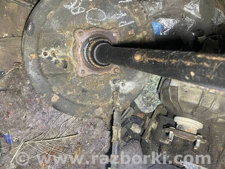 Напіввісь задня права для Toyota Hilux VII (05-15) Київ 423110K040