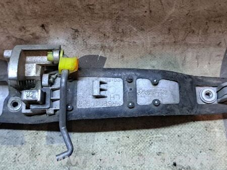 Ручка задней левой двери для Mitsubishi Lancer IX 9 (03-07) Київ MR646804