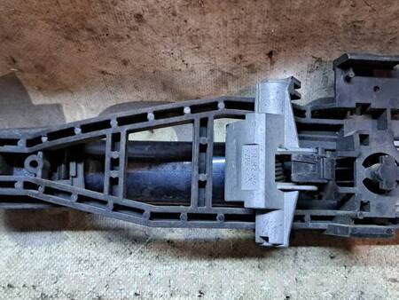 Ручка двери задней правой для Ford C-Max Mk1, Mk2 Київ 1480049