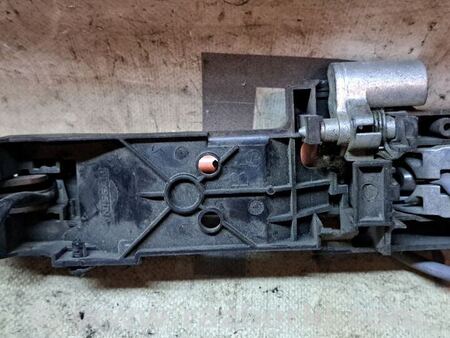 Ручка передней правой двери для Nissan Note E11 (2006-2013) Київ 80610AX62B