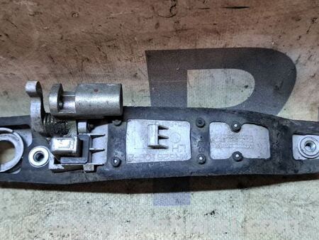 Ручка передней левой двери для Mitsubishi Lancer IX 9 (03-07) Київ MR652306