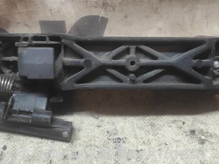 Ручка передней правой двери для Suzuki Grand Vitara Київ 8281163J00