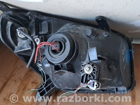 Фара передняя левая для Toyota RAV-4 II CA20W/XA20 (00-05) Київ 8110642270