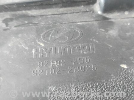 Фара передняя правая для Hyundai Santa Fe CM (05-12) Київ 921022B020