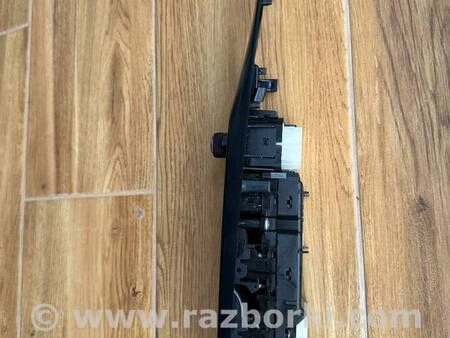 Блок кнопок стеклоподъемников для Toyota Camry 70 XV70 (17-23) Київ 8404033160