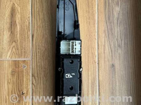 Блок кнопок стеклоподъемников для Toyota Camry 70 XV70 (17-23) Київ 8404033160