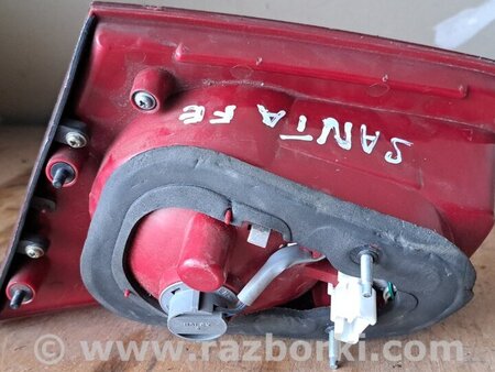 Фонарь задний левый внутренний для Hyundai Santa Fe CM (05-12) Київ 924502B000