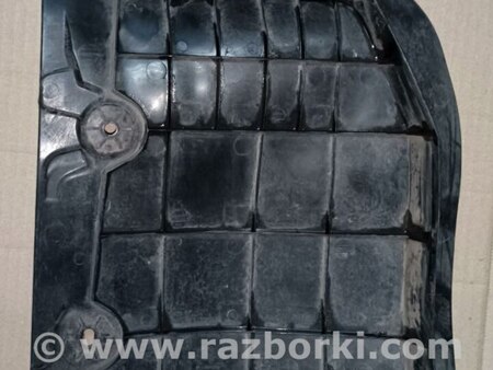 Бризковик передній лівий для Toyota RAV-4 V XA50 (18-25) Київ 53737-42010