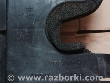 Дефлектор радиатора правый для Toyota RAV-4 V XA50 (18-25) Київ 16593-25120