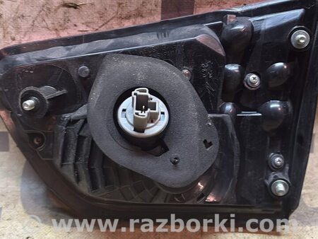 Фонарь задний левый внутренний для Citroen C-Crosser (07-16) Київ 6350EK