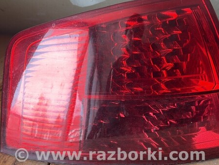 Фонарь задний левый для Audi (Ауди) A8 D3 (07.2002-10.2009) Київ 4E0945095E