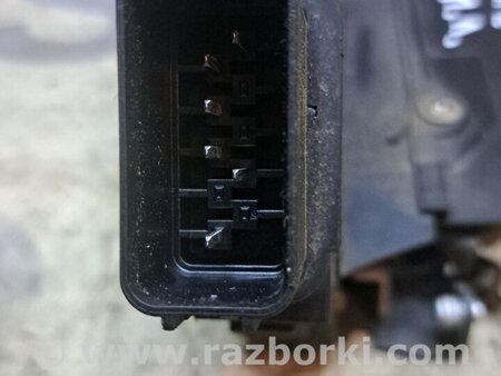 Замок двери передней левой для Ford C-Max Mk1, Mk2 Київ 3M5AR21813EN