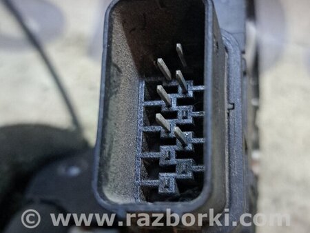 Замок двери передней правой для Ford Focus 2 (08.2004 - 07.2010) Київ 3M5AR21812AK