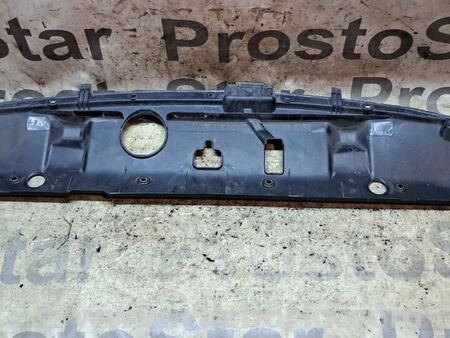 Накладка передней панели верх для KIA Carnival 2 (06-14) Київ 863614D000