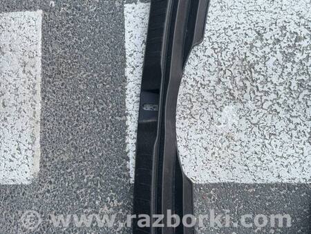 Накладка замка багажника для Toyota RAV-4 V XA50 (18-25) Київ 5838742130, 5838742090