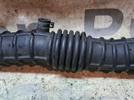 Шланг воздушного фильтра к ДВС для Nissan Juke (10-19) Київ 165761KA0A