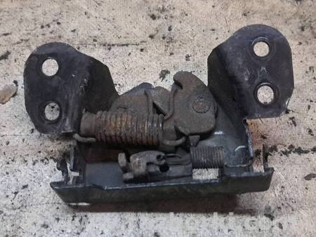 Замок капота для KIA Carnival 2 (06-14) Київ 811304D000