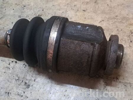 Полуось передняя правая для KIA Carnival 2 (06-14) Київ 495004D201