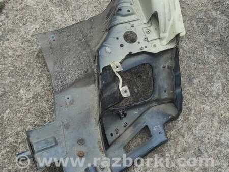 Брызговик передний правый для KIA Carnival 2 (06-14) Київ 645024D010