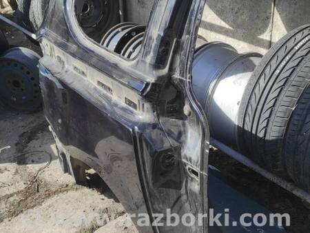 Крыло заднее правое для KIA Carnival 2 (06-14) Київ 702004D2A0