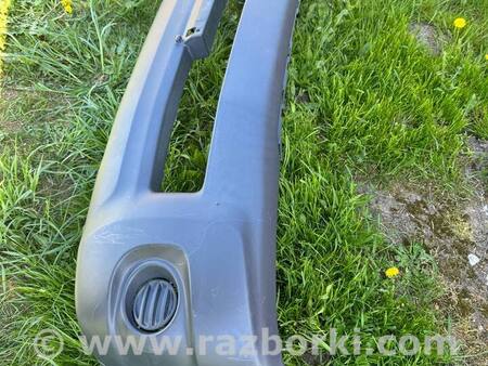 Передній бампер для Toyota Hilux VII (05-15) Київ 52119-0K011