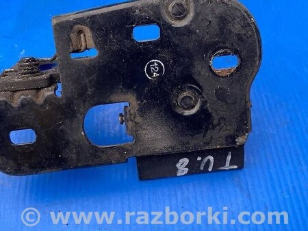 Замок капота для Volkswagen Golf V Mk5 (03-08) Костопіль 1K0823480
