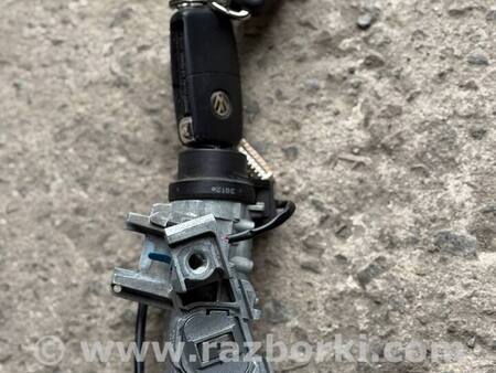 Замок запалювання з ключем для Volkswagen Golf VI Mk6 (08-12) Костопіль 1k0905851B