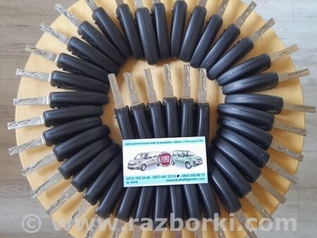 Все замкизамок зажигания и ключ для Fiat Doblò I (2000-2009) Київ