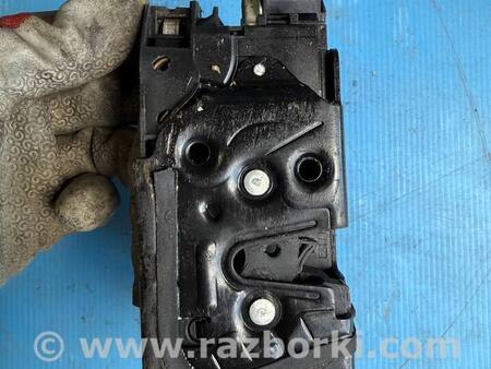 Замок двери передней правой для Volkswagen Golf VI Mk6 (08-12) Костопіль 5K1 837 016B