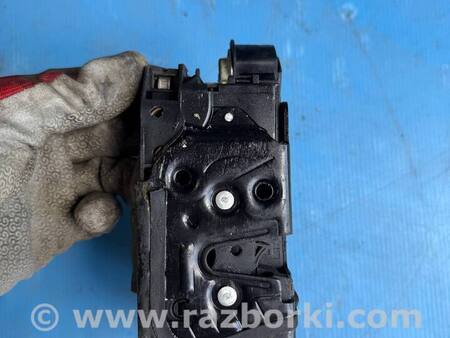 Замок двери передней правой для Volkswagen Golf VI Mk6 (08-12) Костопіль 5K1 837 016B